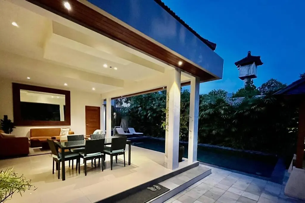 Villa Plawa Seminyak